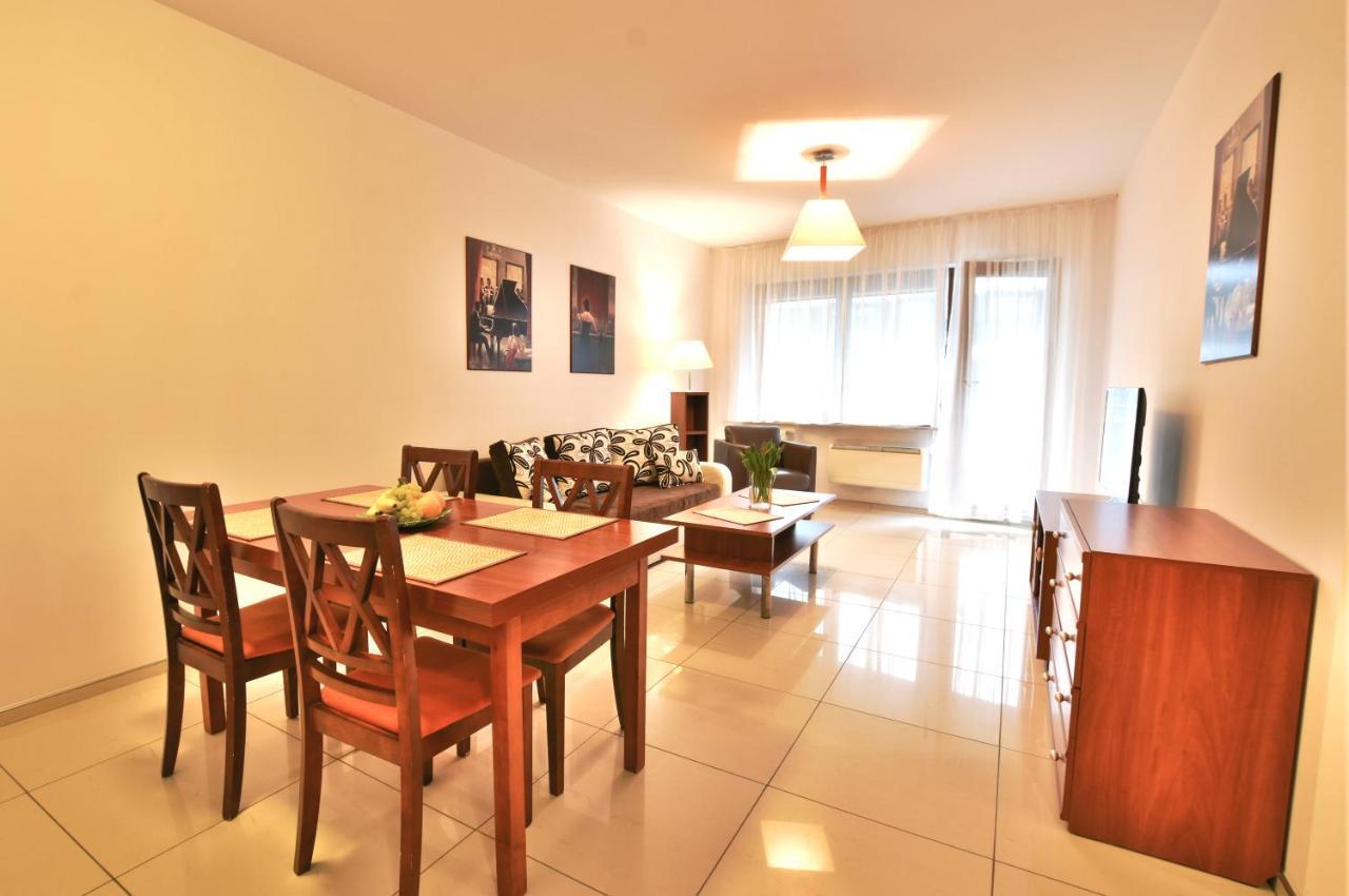 Apartamenty Promenada-Arka Apartment *